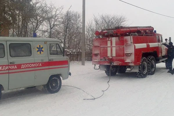 На Тернопільщині із снігового полону визволили півсотні людей (Фоторепортаж) + (Відео) — фото 1