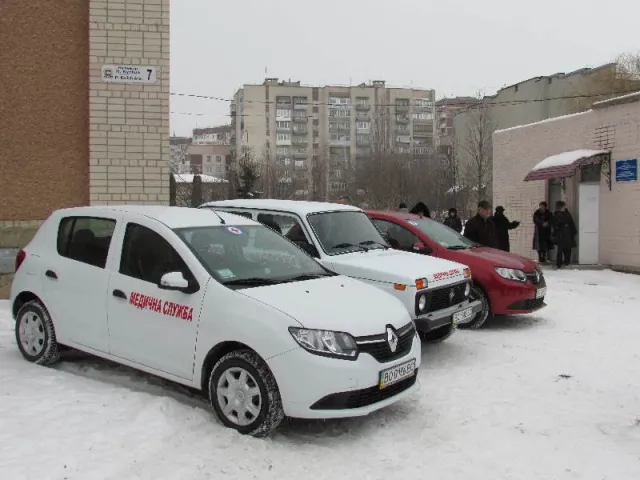 Міський голова Тернополя випробовував «Ниву» медичної служби (Фоторепортаж) + (Відео) — фото 1
