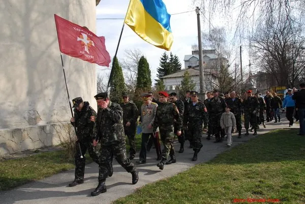 В Тернополі пройшов ряд акцій у підтримку наших Збройних Сил (Фоторепортаж) — фото 1