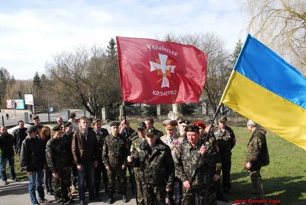 В Тернополі пройшов ряд акцій у підтримку наших Збройних Сил (Фоторепортаж) — фото 2