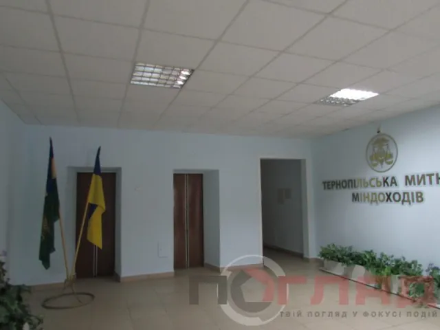 Тернополяни блокуватимуть митницю поки влада їх не почує (Відео) — фото 1