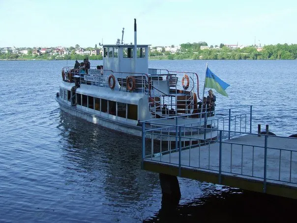 На озері запрацював причал, який не ремонтували більше десяти років (Фото) — фото 1