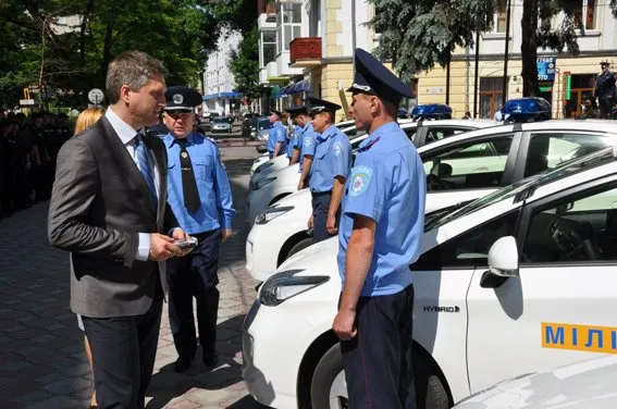 Правоохоронців які брали участь в антитерористичній операції, вітали з поверненням додому (Фото) — фото 1