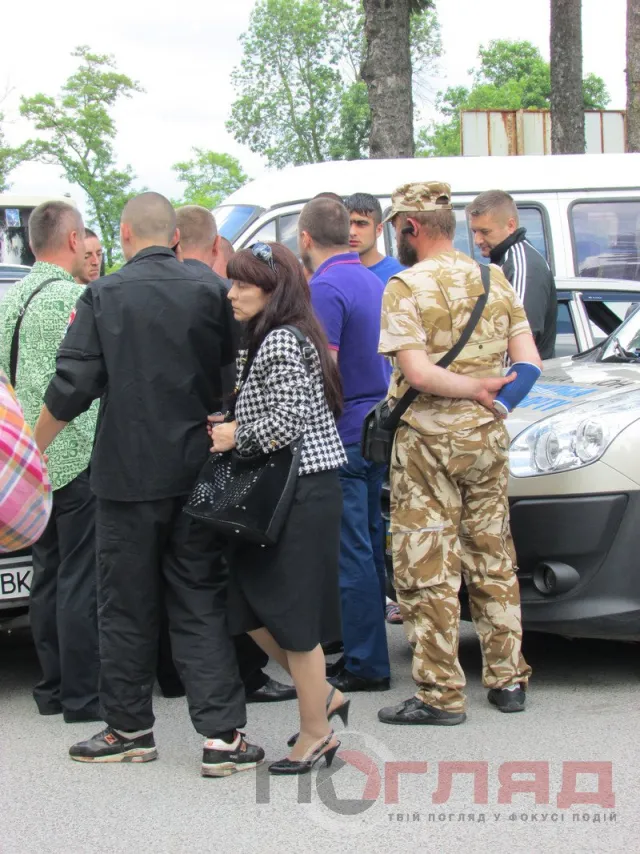 «12 сотня» влаштувала стрілянину в тернопільському аеропорту — фото 1