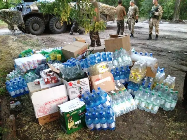 10 тонн тернопільської допомоги доставили на передову (Фото) — фото 2