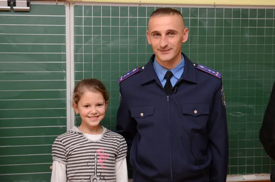 Міліціонери, які повернулися із зони АТО, подякували школярам за підтримку (Фото) + (Відео) — фото 1