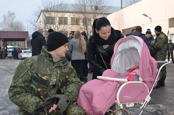 95 добровольців відправились у зону бойових (Фоторепортаж) — фото 6