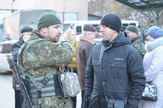 50 бійців зведеного загону Тернопільської міліції повернулися додому із зони АТО (фото) + (відео) — фото 1