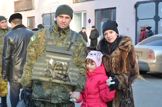 50 бійців зведеного загону Тернопільської міліції повернулися додому із зони АТО (фото) + (відео) — фото 2