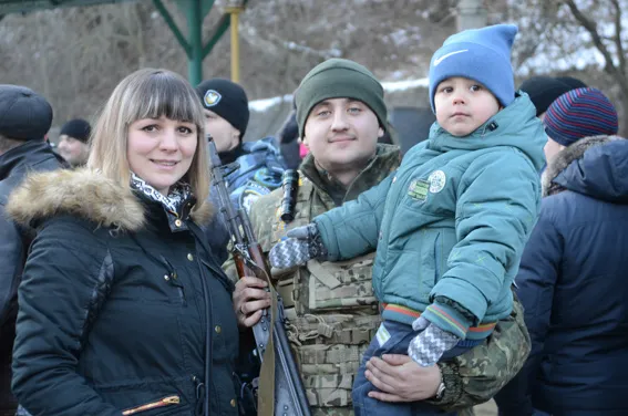 50 бійців зведеного загону Тернопільської міліції повернулися додому із зони АТО (фото) + (відео) — фото 3