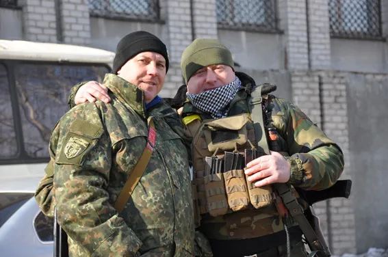 Бійці батальйону «Тернопіль» підтримують правопорядок у зоні АТО (фоторепортаж) + (відео) — фото 1