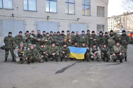 Бійці батальйону «Тернопіль» підтримують правопорядок у зоні АТО (фоторепортаж) + (відео) — фото 3
