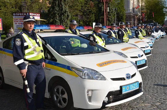 Під час травневих свят дбатимуть вдвічі більше міліцейських патрулів (фото) + (відео) — фото 3