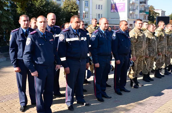В Тернополі вшановували пам'ять загиблих бійців (фото) — фото 3